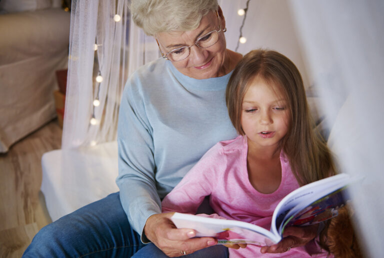 Modern Grandparents: Staying Connected in Today’s World