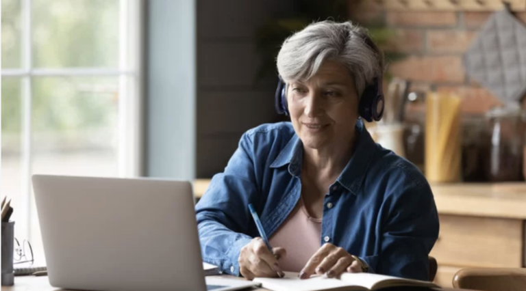 5 Reasons to Embrace Lifelong Learning and Try Something New